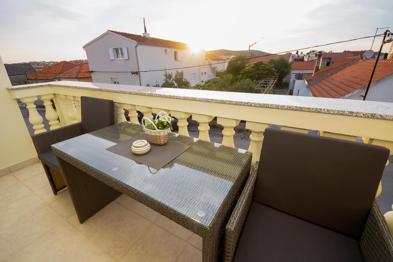 Apartments4You Vodice Buitenkant foto