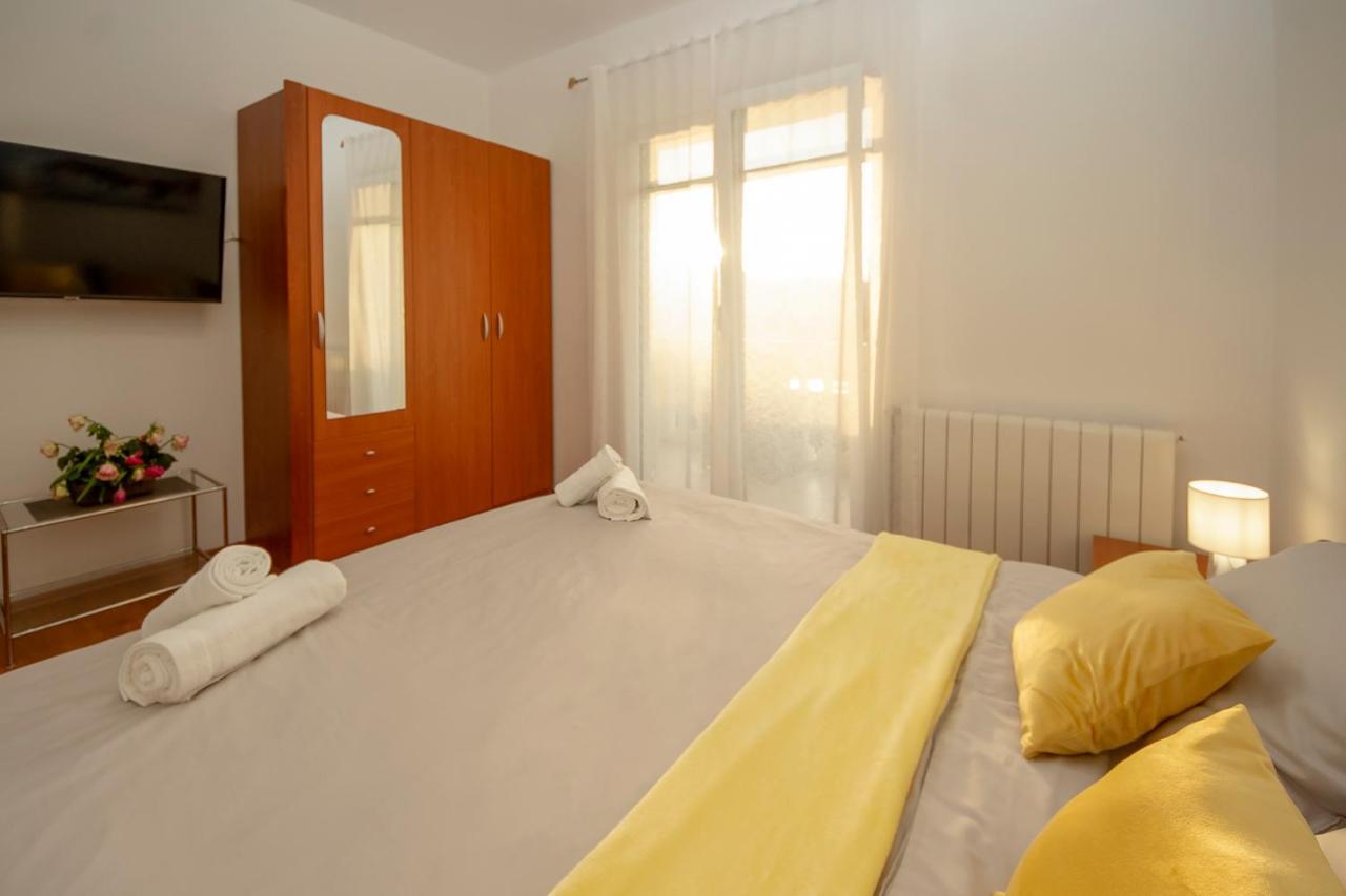 Apartments4You Vodice Buitenkant foto