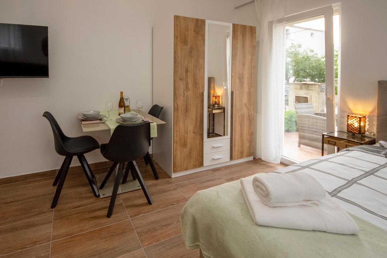 Apartments4You Vodice Buitenkant foto