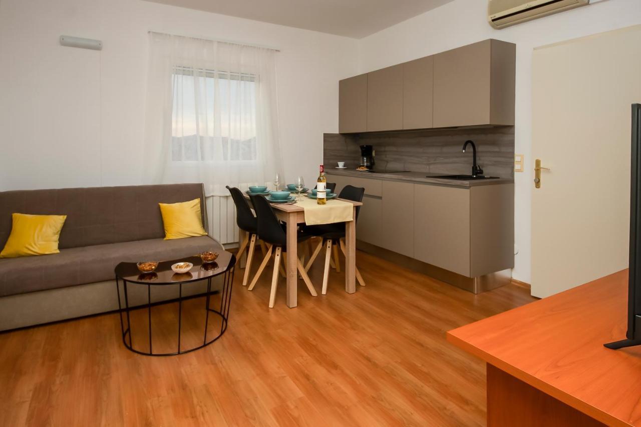 Apartments4You Vodice Buitenkant foto