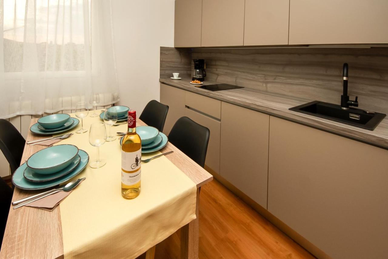 Apartments4You Vodice Buitenkant foto